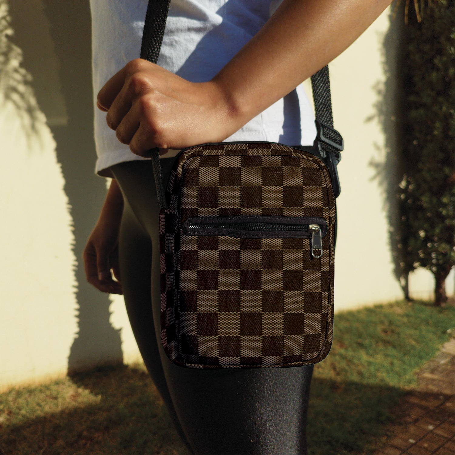 Bolsa Shoulder Bag ISOPRENE Xadrez Marrom Loja Isoprene Atacado